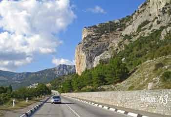 Крымские дороги готовят к передаче местным властям Крымские дороги готовят к передаче местным властям