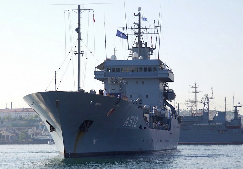 Корабль, В Севастополь прибыли корабли НАТО