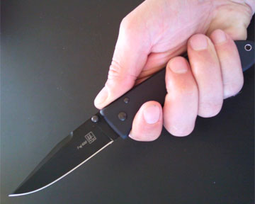 Убийство, В пьяной драке в Симферополе мужчина зарезал своего собутыльника