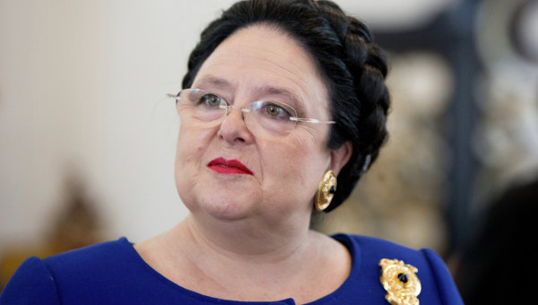 Романовы, Крымчане получили награды от княгини Романовой