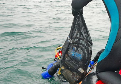 В Гурзуфе проведут акцию по очистке морского дна Субботник, В Гурзуфе проведут акцию по очистке морского дна