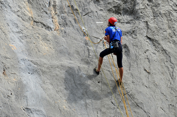 Возле Севастополя проходит чемпионат мира по альпинизму альпинизм, Возле Севастополя проходит чемпионат мира по альпинизму