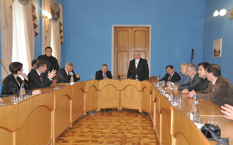 В Симферополе проходит украинско-болгарский бизнес-форум болгары, В Симферополе проходит украинско-болгарский бизнес-форум