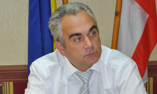 Глава Сакской РГА зарегистрирован кандидатом в депутаты крымского парламента выборы, Глава Сакской РГА зарегистрирован кандидатом в депутаты крымского парламента