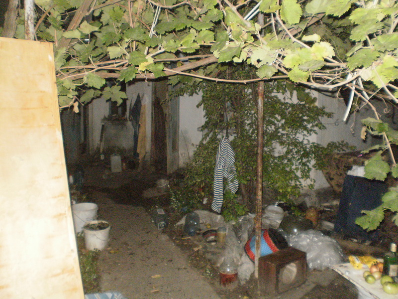 В Евпатории употребление спиртного обернулось убийством Убийство, В Евпатории употребление спиртного обернулось убийством