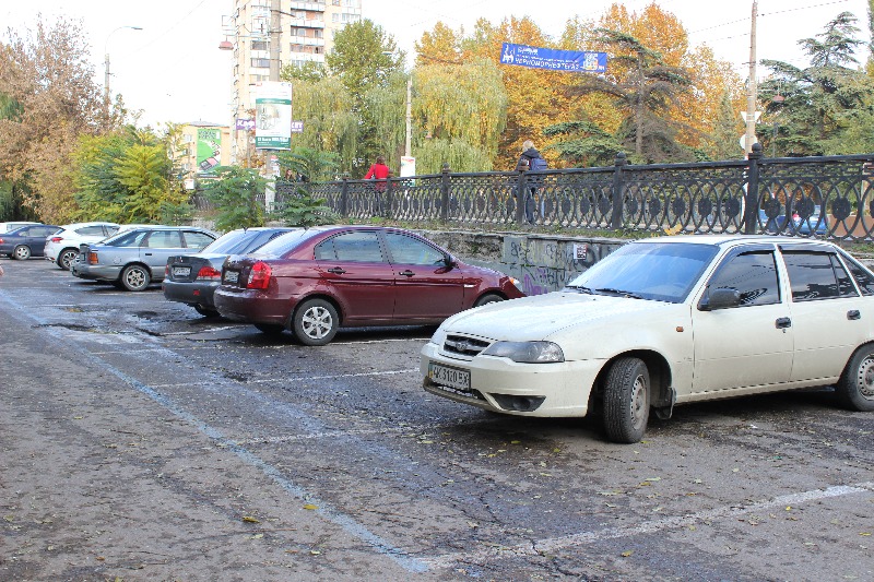парковки, «Крымтранспарксервис» открыл в Симферополе первую парковку