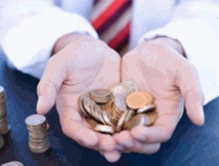 Материальная помощь, В Ялте учредили денежные надбавки за заслуги перед городом