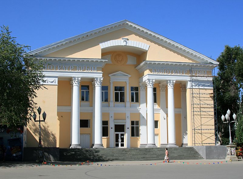 В Феодосии реконструируют кинотеатр «Крым» кинотеатр, В Феодосии реконструируют кинотеатр «Крым»