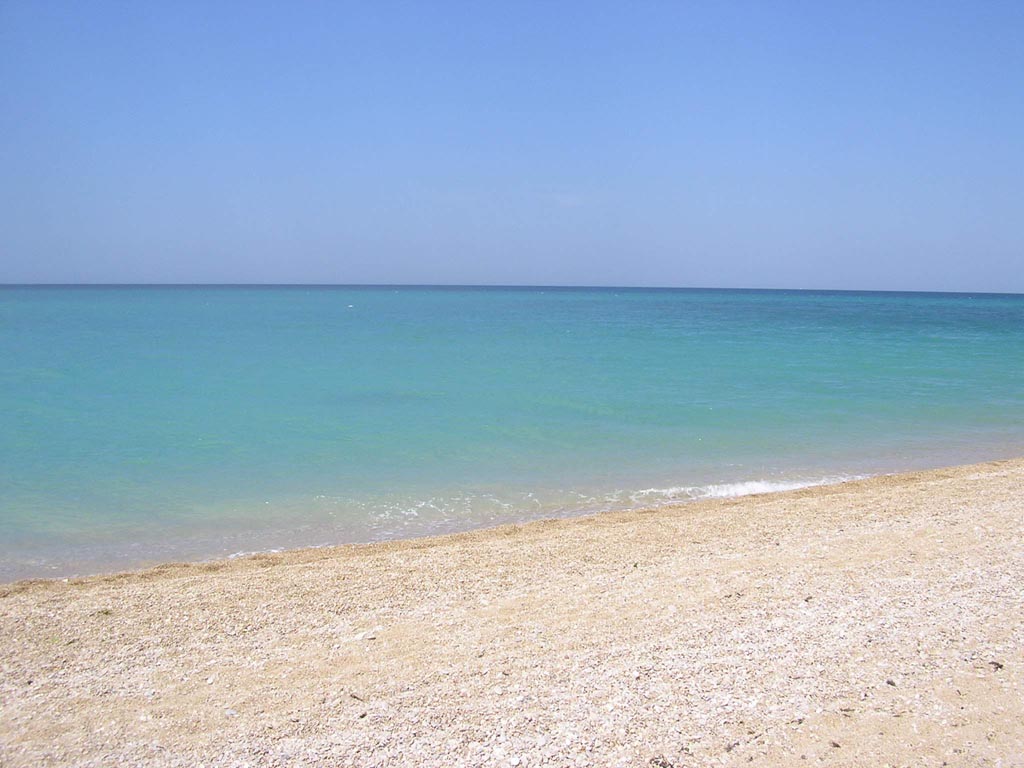 Пляжи, В Евпатории пляжи консервируют на зиму