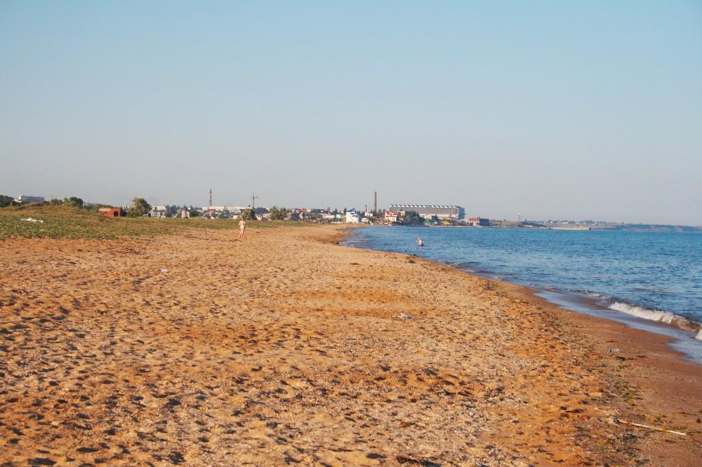 Набережная, Вдоль Керченской трассы под Феодосией строят набережную