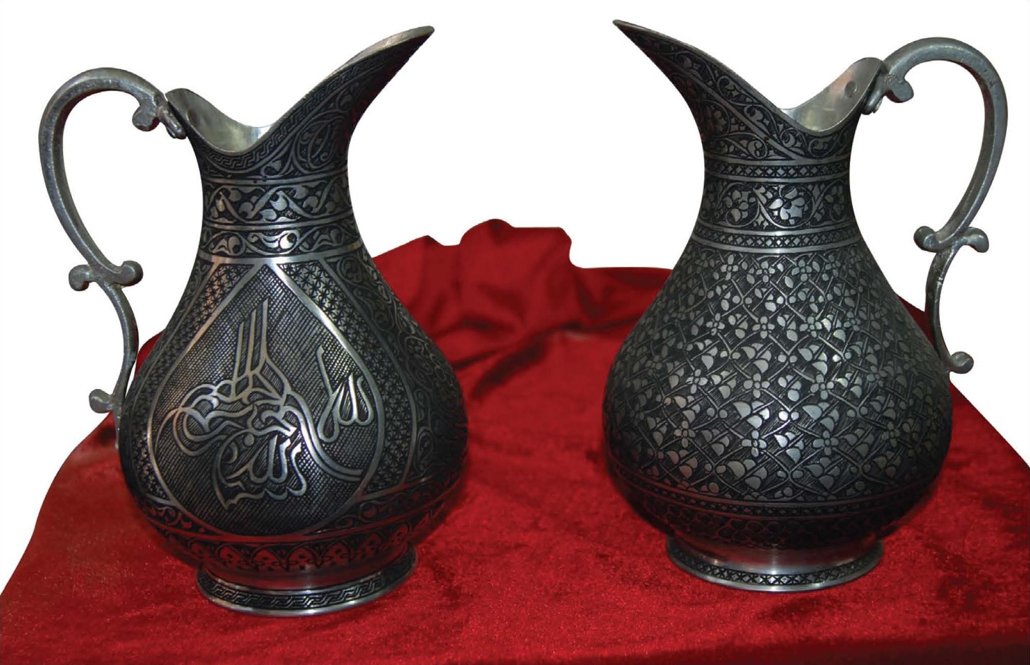 Контрабанда, В аэропорту Симферополя задержали контрабандные кувшины