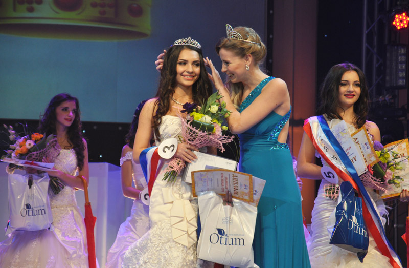 Красавицей Крыма стала представительница армянского народа Соцветие культур, Красавицей Крыма стала представительница армянского народа