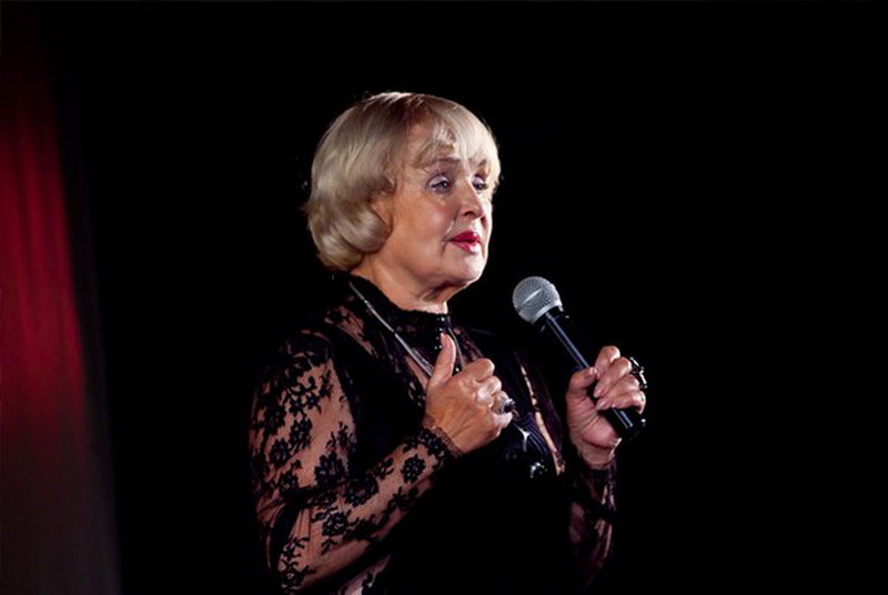 В Крым приедет известная советская актриса Украинский театр, В Крым приедет известная советская актриса