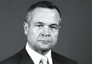 В Малом Маяке установят памятник бывшему поселковому голове Памятник, В Малом Маяке установят памятник бывшему поселковому голове