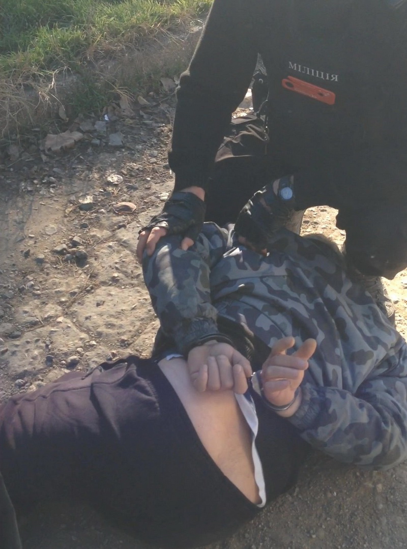 В Крыму задержали торговца оружием Оружие, В Крыму задержали торговца оружием