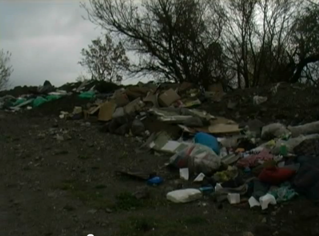 Свалка, На территории винзавода в Ялте выросла гора мусора