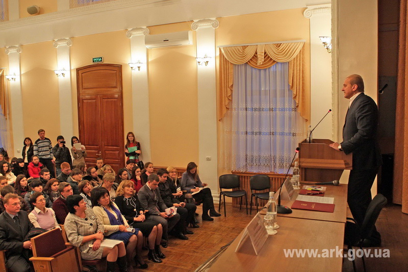 Первый вице-премьер Крыма встретился со студентами Молодежь Крыма, Первый вице-премьер Крыма встретился со студентами