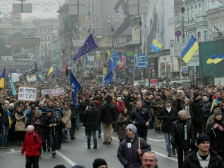 политическая ситуация в Украине, Спикер Крыма увидел в протестах в Киеве попытку переворота