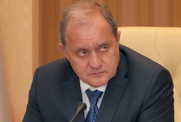 Крымский премьер дал оценку беспорядкам в Киеве политическая ситуация в Украине, Крымский премьер дал оценку беспорядкам в Киеве