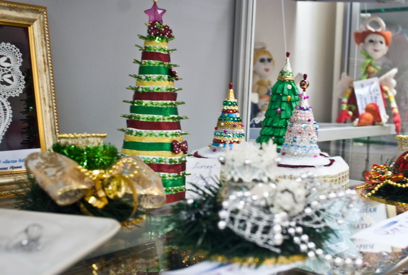 В Севастополе проходит новогодняя выставка-ярмарка Ярмарка, В Севастополе проходит новогодняя выставка-ярмарка