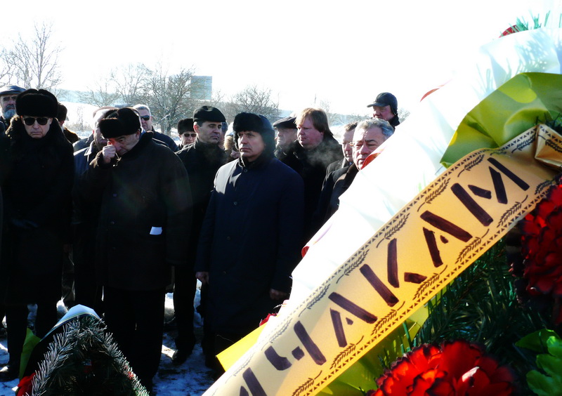 В Крыму почтили память расстрелянных евреев и крымчаков День памяти крымчаков и евреев, В Крыму почтили память расстрелянных евреев и крымчаков