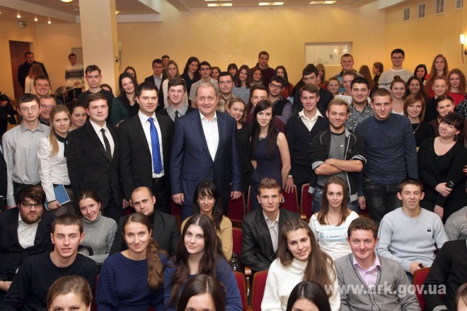 Премьер Крыма встретился со студентами Молодежь Крыма, Премьер Крыма встретился со студентами