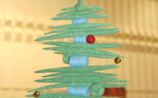 Новый год, В Бахчисарае стартовал конкурс «Art-Елки»