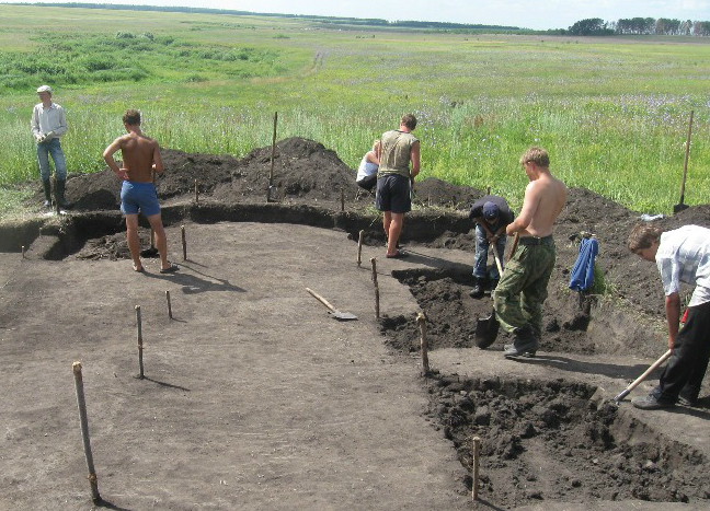 Раскопки, В этом году в Крыму работали 83 археологические экспедиции