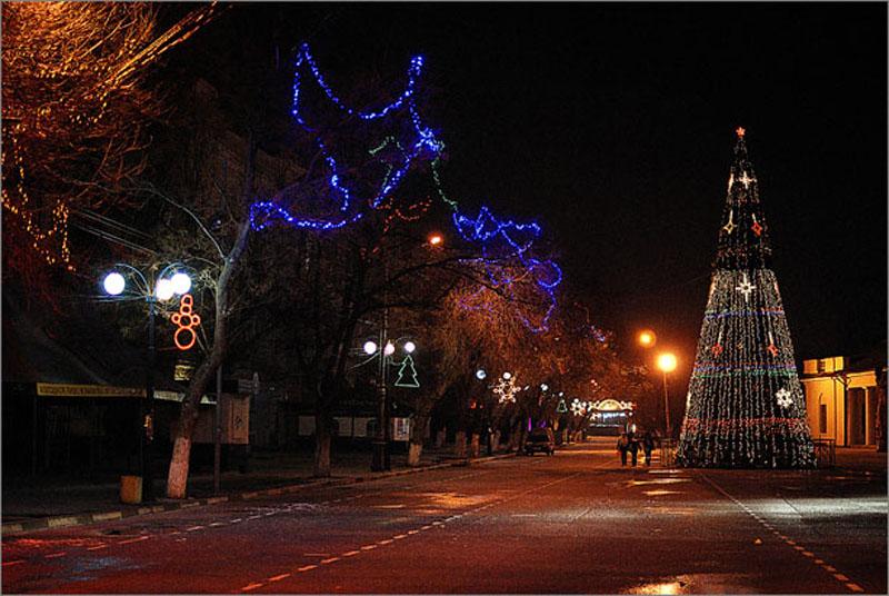 Городская елка, Городскую елку в Феодосии зажгут на следующей неделе