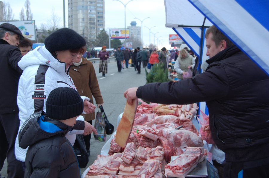 Ярмарка, В Симферополе прошла предновогодняя ярмарка
