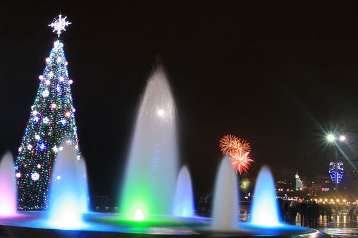 Новый год, В новогоднюю ночь на набережной в Ялте устроят народные гуляния