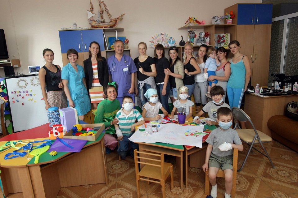 благотворительная акция, В детской больнице в Симферополе проведут акцию «Моя мама самая красивая»