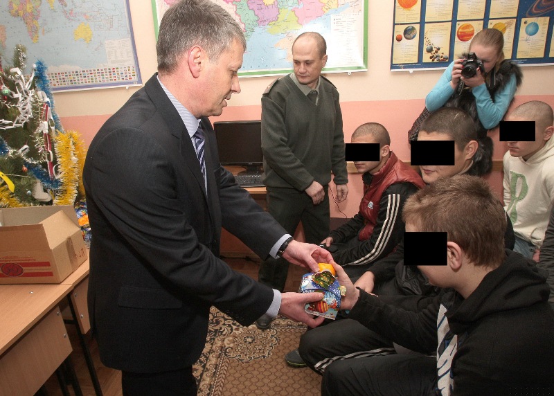 СИЗО, В симферопольском СИЗО подростков поздравили с наступающими праздниками