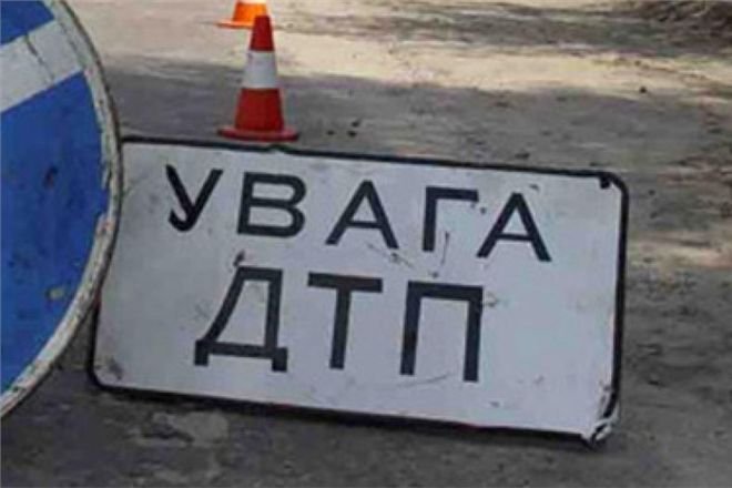 ДТП, В Симферополе автомобиль сбил девушку, переходящую дорогу в неположенном месте 