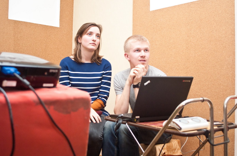 Выставка, В Севастополе встретили московских художников