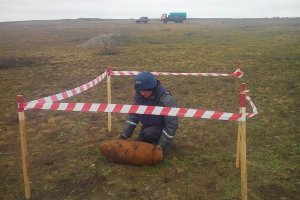 За сутки в Крыму уничтожили семь снарядов и две авиабомбы времен войны Боеприпасы, За сутки в Крыму уничтожили семь снарядов и две авиабомбы времен войны