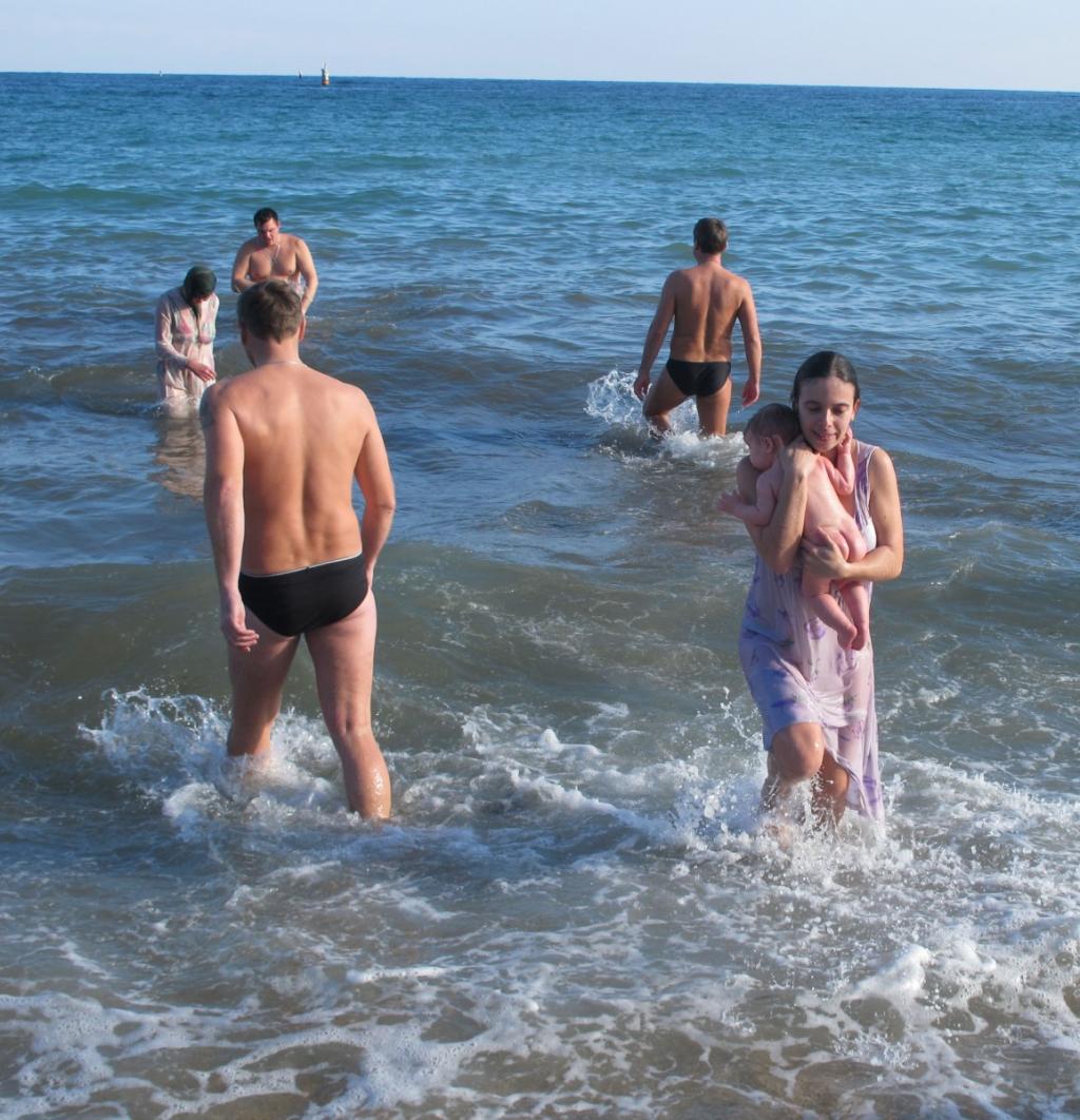 Крещение, В Феодосии на Крещение будут окунаться в море 