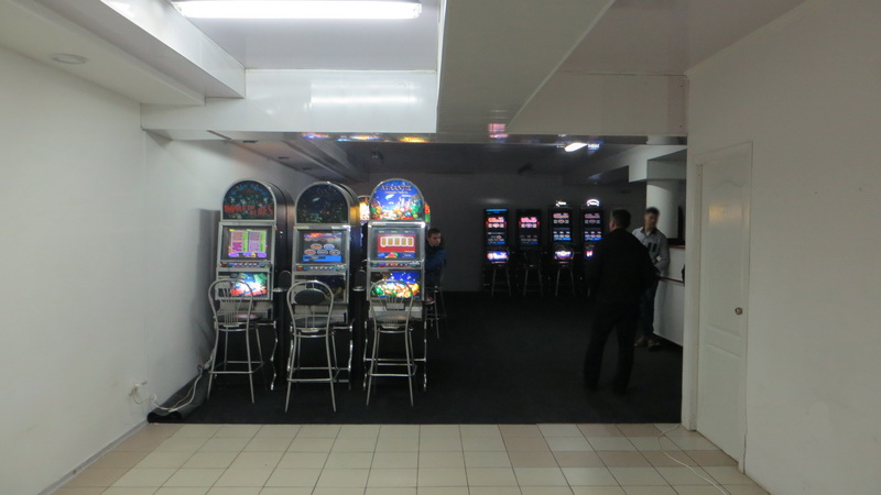 В Симферополе закрыли незаконный игровой зал Игорный бизнес, подпольный игровой зал, В Симферополе закрыли незаконный игровой зал