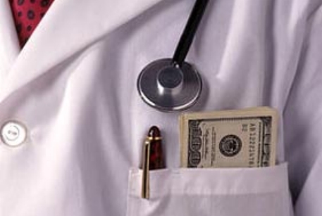 Коррупция, В Крыму медики провели крупную махинацию с закупкой оборудования