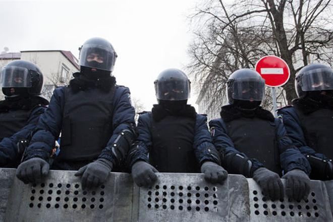 В Крыму открыли счет в поддержку крымских солдат и «Беркута» политическая ситуация в Украине, В Крыму открыли счет в поддержку крымских солдат и «Беркута»