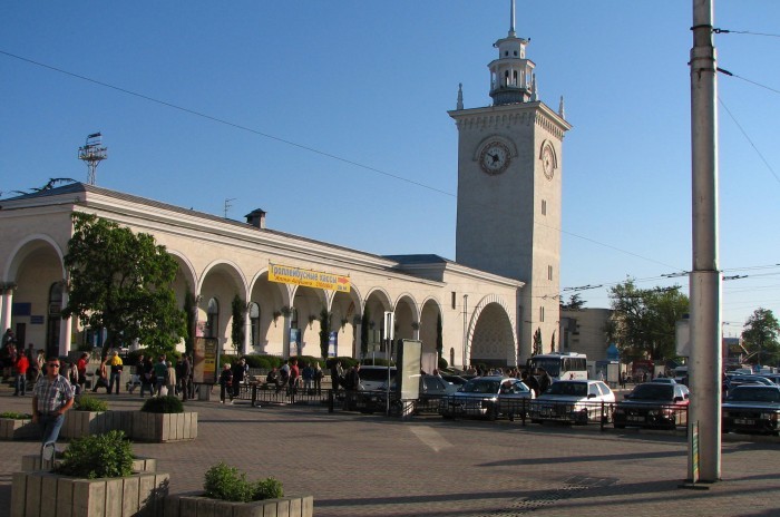 В Симферополе приняли программу развития на 2014 год социально-экономическое развитие, В Симферополе приняли программу развития на 2014 год