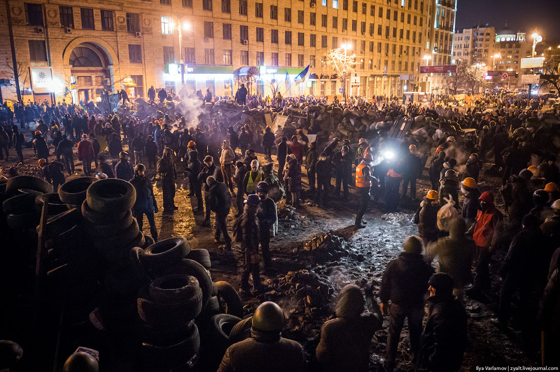 политическая ситуация в Украине, Вице-премьер Крыма призвал не идти на обострение ситуации 