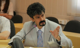 политическая ситуация в Украине, Крым показал, как нужно решать споры на площадях, – политолог