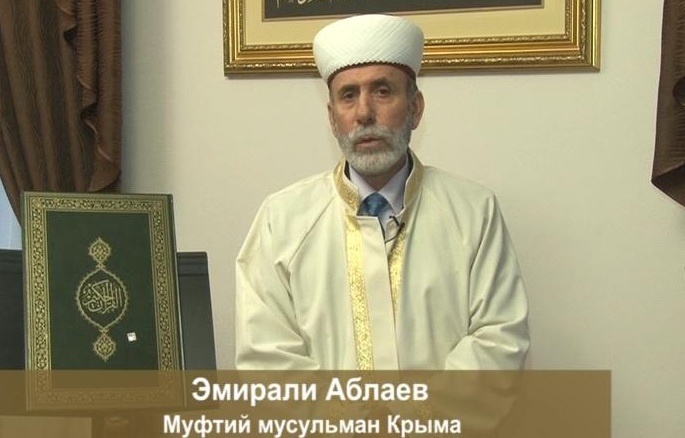 политическая ситуация в Украине, Муфтий мусульман Крыма призвал сохранить мир на полуострове 