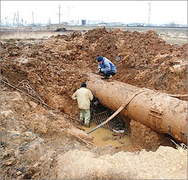 Авария, В Евпатории произошла авария на водоводе