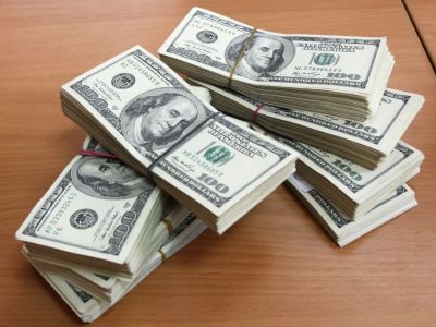 Контрабанда, Иностранец пытался провезти в Крым незаконную валюту