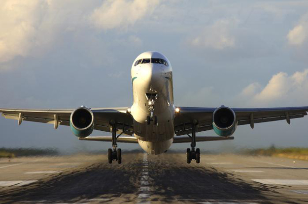 Авиакомпания Крым, Авиасообщение, Частная авиакомпания в Крыму задолжала 670 тыс. грн. госсбора