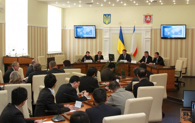 В Крыму обсудили реализацию проектов с инвесторами из Китая