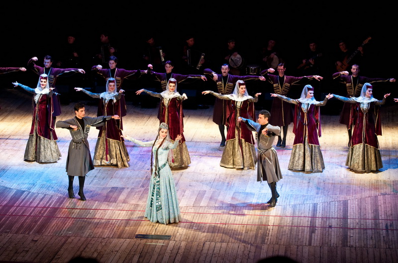 В Севастополе выступил грузинский балет