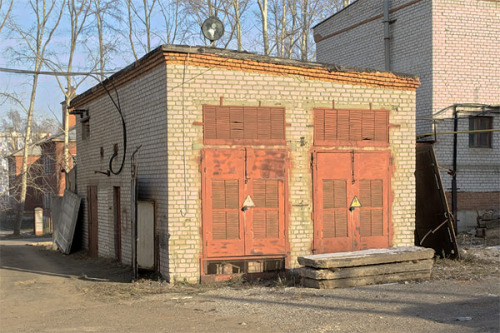 В Керчи при попытке кражи на трансформаторной подстанции погиб мужчина